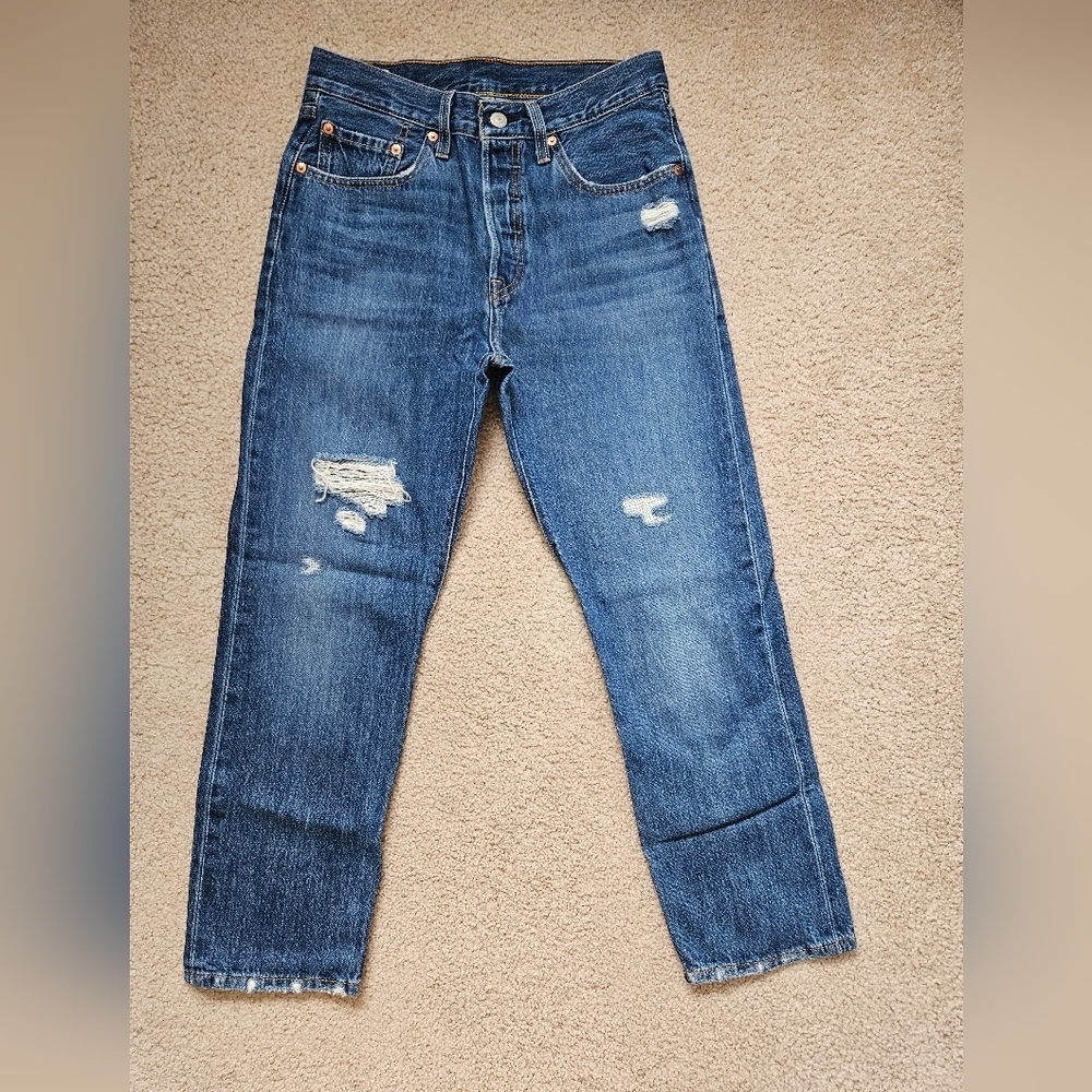 501 Levi straight leg size 27